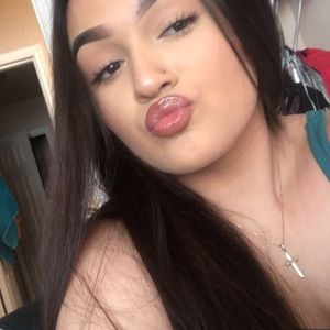 Meet your Posher, Jazmin